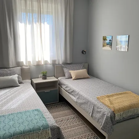 Primorka-apartmani Lavanda