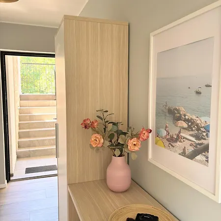 Primorka-apartmani Lavanda