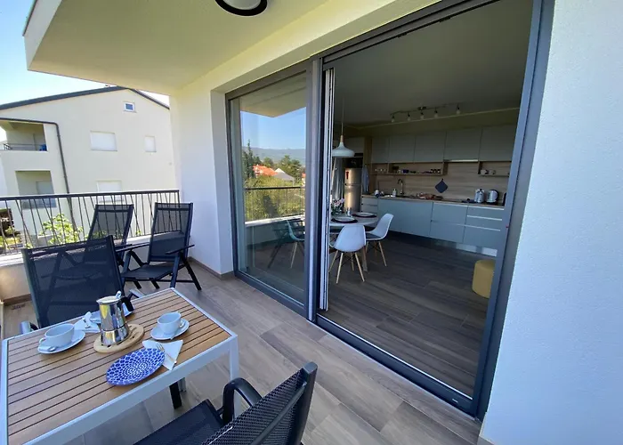 Primorka-apartmani Lavanda * Šilo