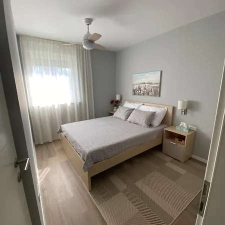 Primorka-apartmani Lavanda *