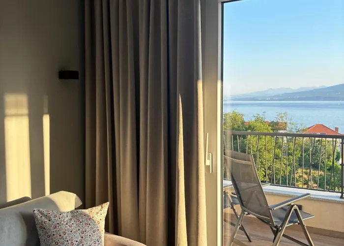 Primorka-apartmani Lavanda * Šilo