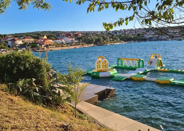 Primorka-apartmani Lavanda Šilo