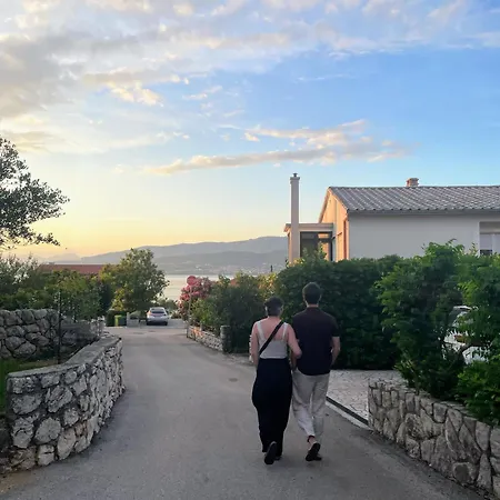 Primorka-apartmani Lavanda